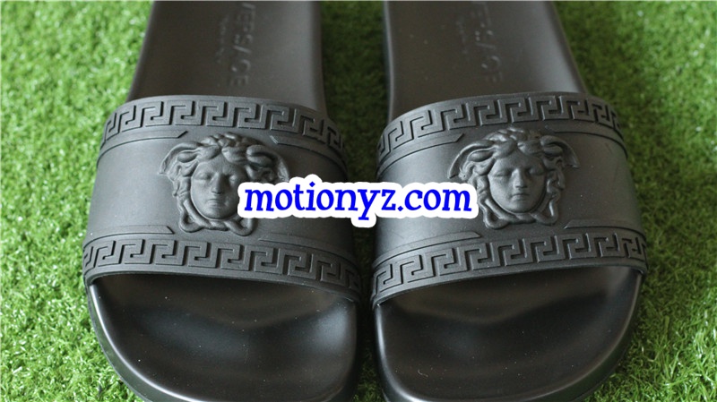 Brand Versace Black Slide